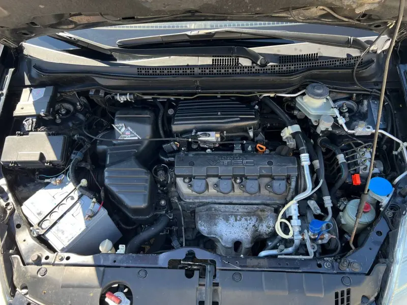 Honda Stream, 2001
