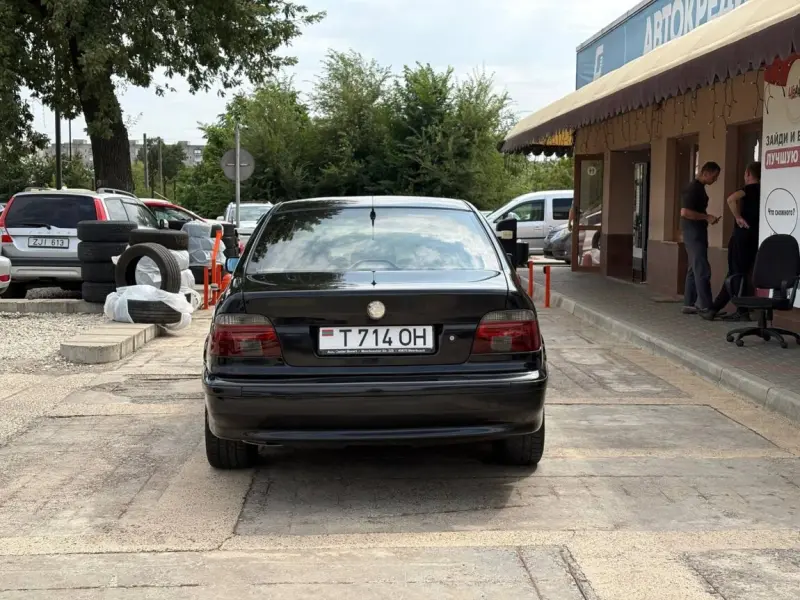 BMW 5 Series, 2003