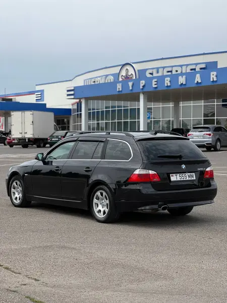 BMW 5 Series, 2009