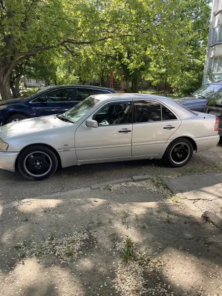 Mercedes-Benz C-Class, 1995