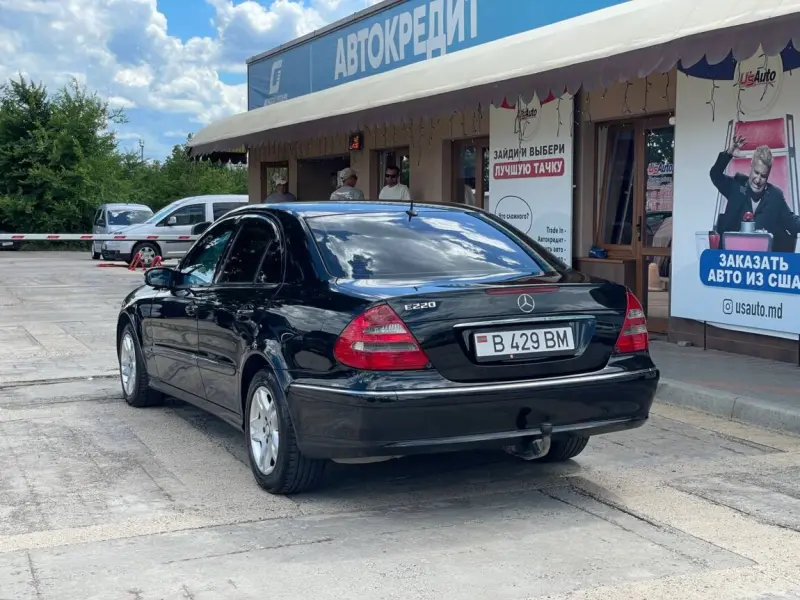 Mercedes-Benz E-Class, 2005