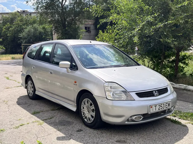 Honda Stream, 2002