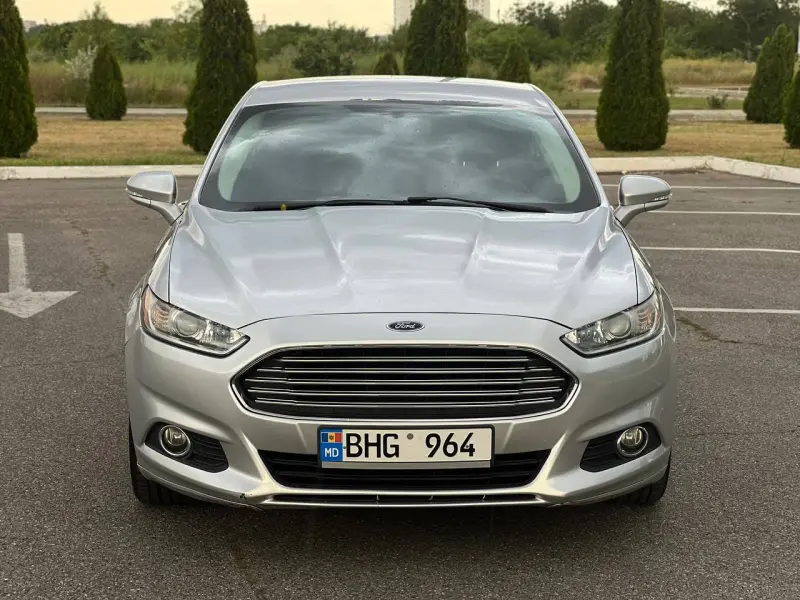 Ford Fusion, 2015