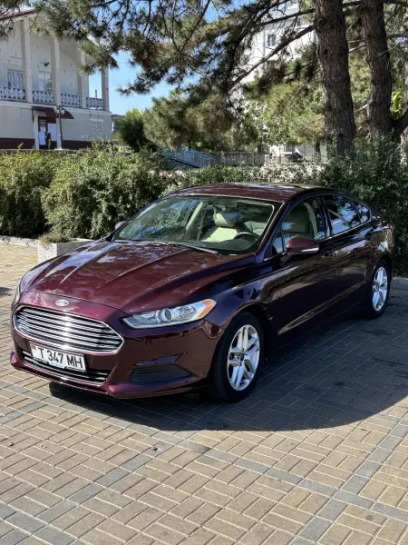 Ford Fusion, 2013