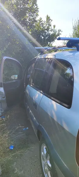 Opel Zafira, 2002