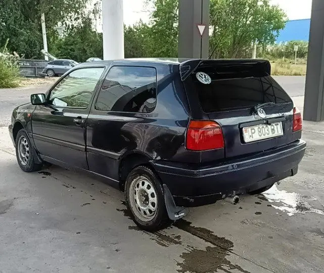 Volkswagen Golf, 1994