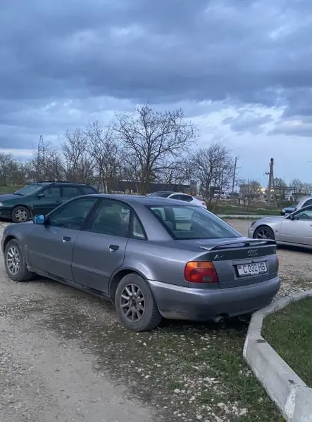 Audi A4, 1996