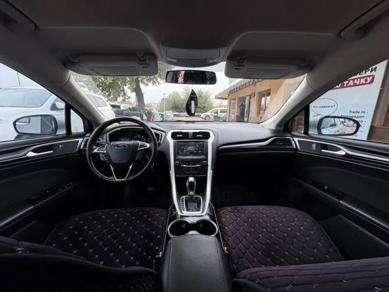 Ford Fusion, 2015