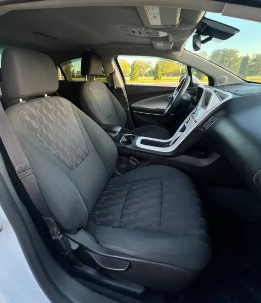 Chevrolet Volt, 2012