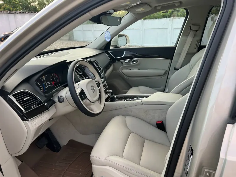 Volvo XC90, 2016