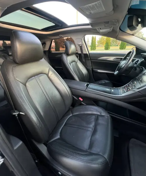 Lincoln MKZ, 2013