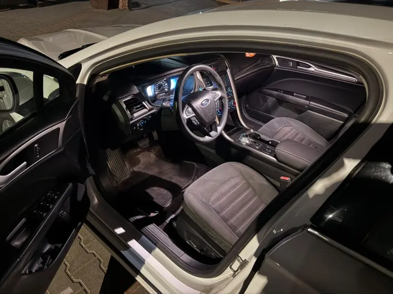 Ford Fusion, 2017