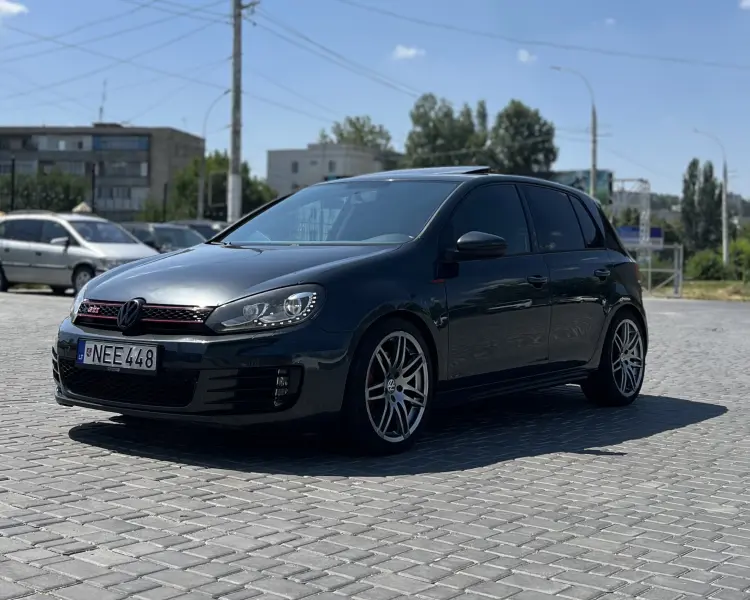Volkswagen Golf GTI, 2010