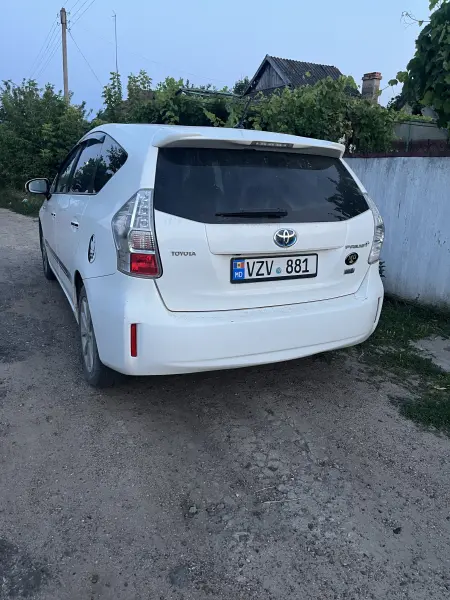 Toyota Prius, 2013