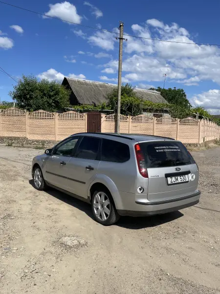 Ford Focus, 2005
