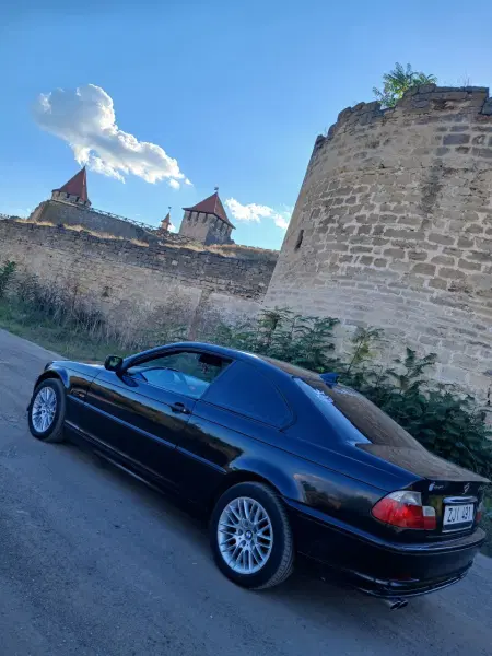 BMW 3 Series, 2000
