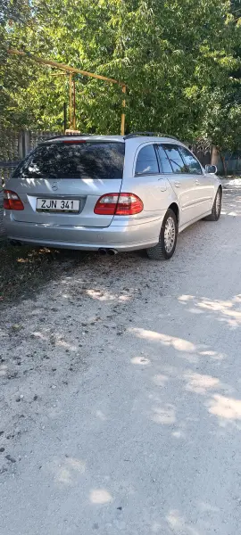 Mercedes-Benz E-Class, 2005