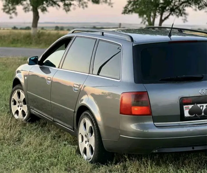 Audi A6, 2001