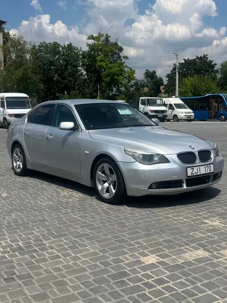 BMW 5 Series, 2005
