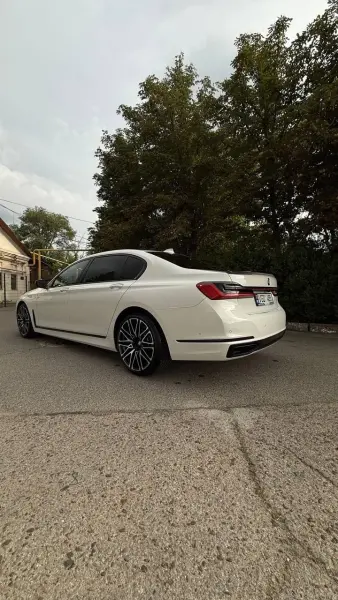 BMW 7 Series, 2021