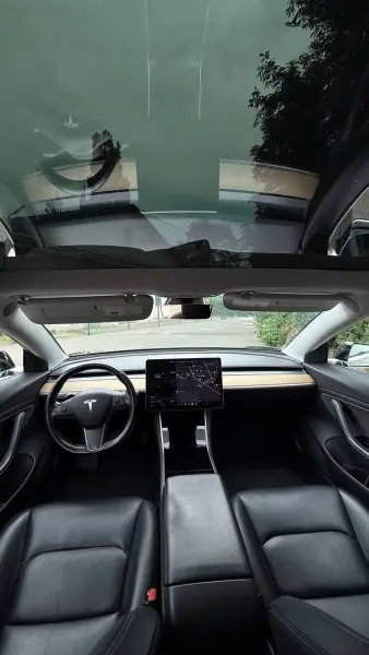 TESLA 3, 2018