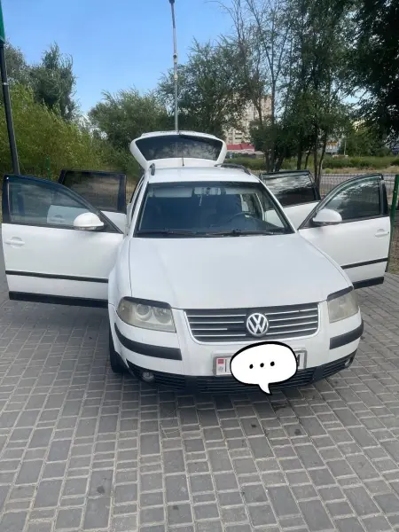 Volkswagen Passat, 2005