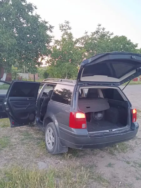 Volkswagen Passat, 2000