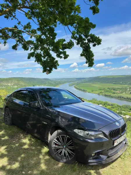 BMW 5 Series, 2011