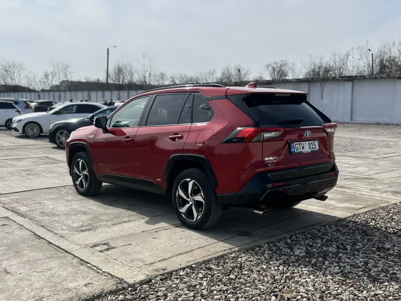 Toyota RAV4, 2021