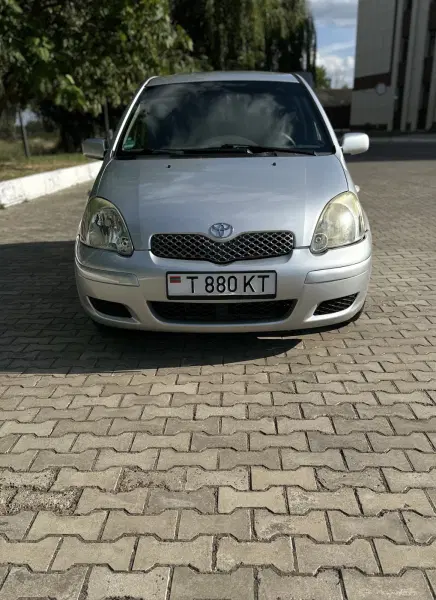 Toyota Yaris, 2004