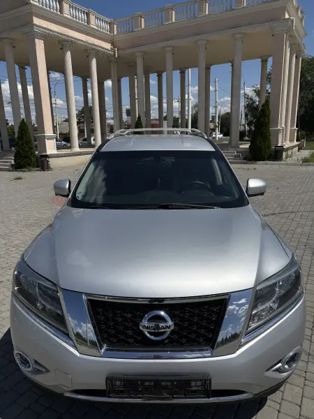 Nissan Pathfinder, 2013