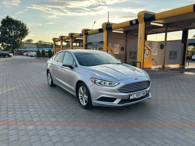 Ford Fusion, 2018