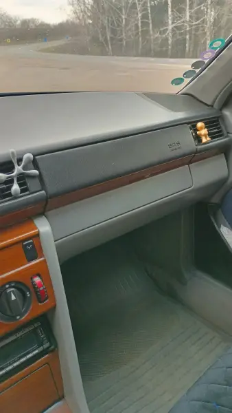 Mercedes-Benz W124, 1992