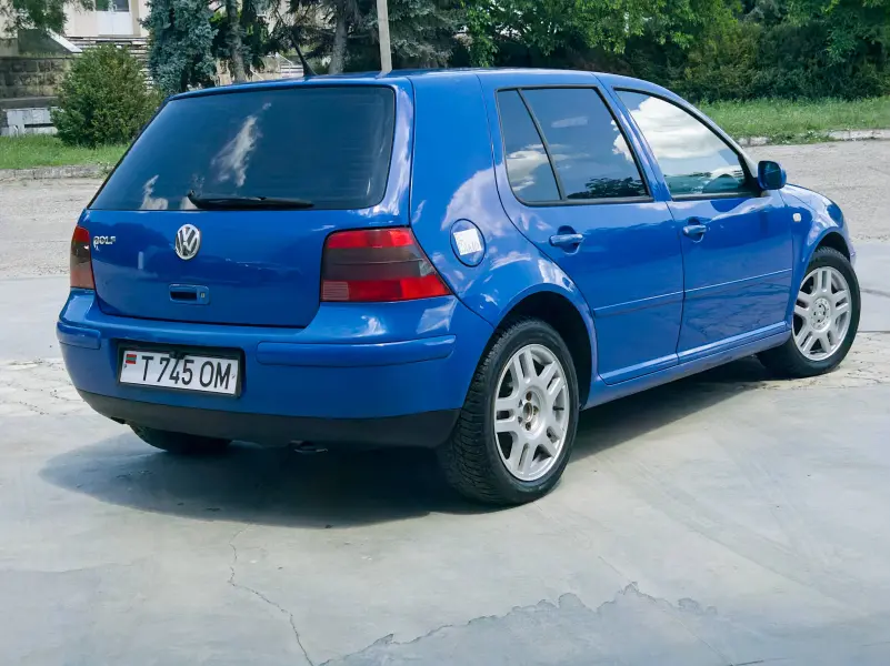 Volkswagen Golf, 1999