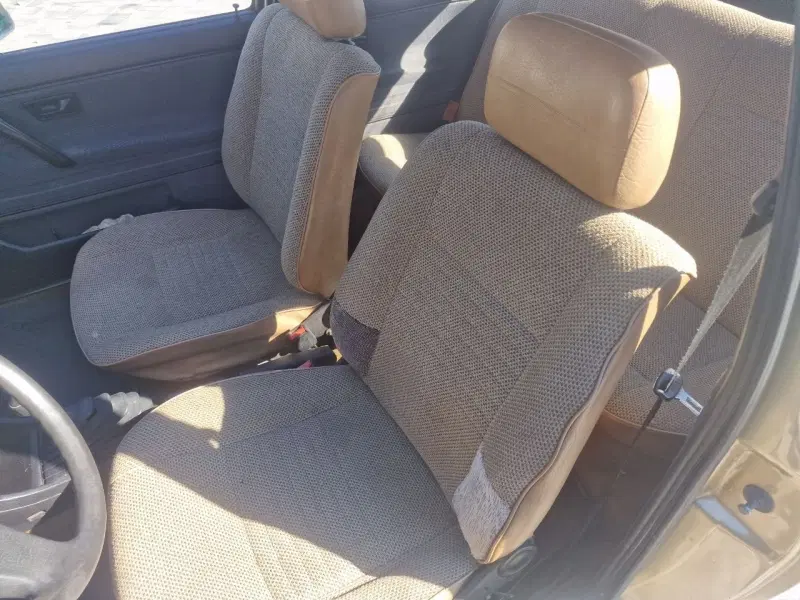 Volkswagen Golf, 1993