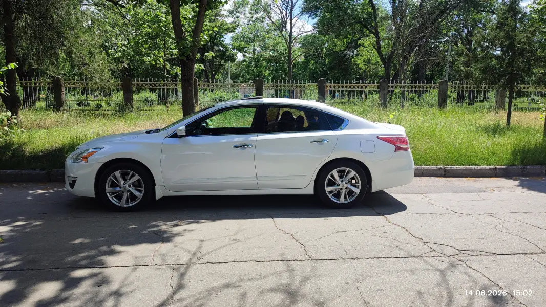 Nissan Altima, 2014