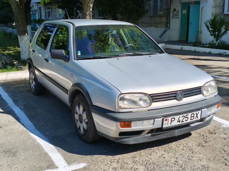 Volkswagen Golf, 1996