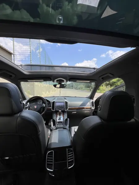 Porsche Cayenne, 2010