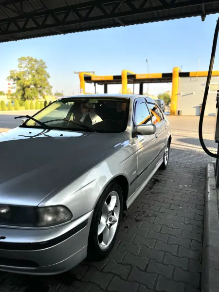 BMW 5 Series, 1999