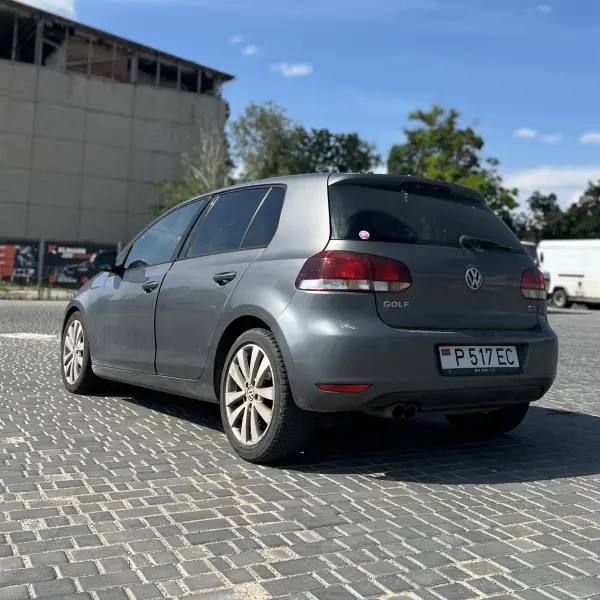Volkswagen Golf, 2010