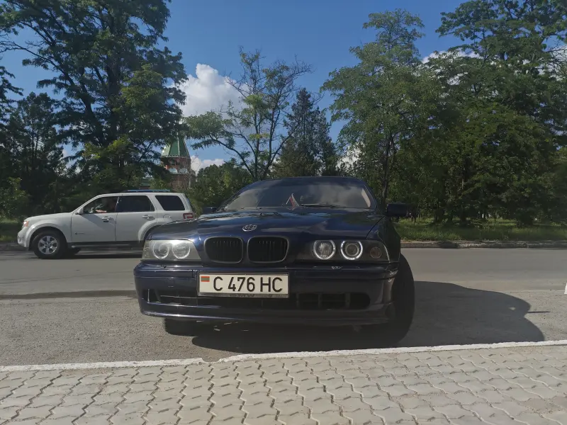 BMW 5 Series, 1998