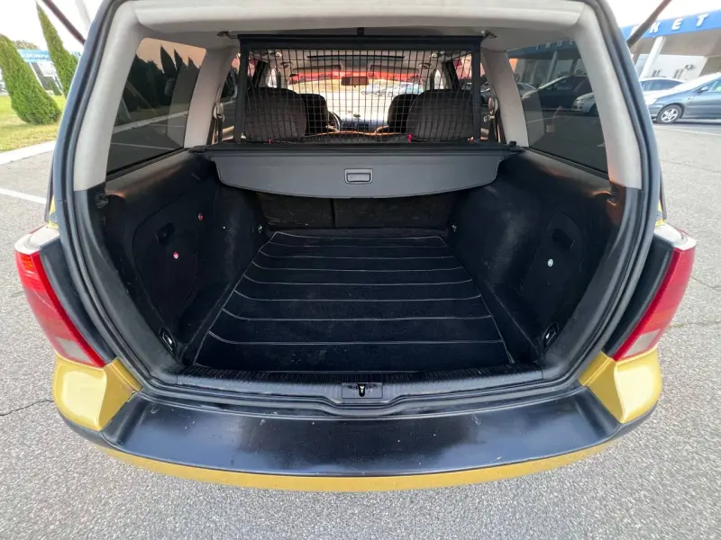 Volkswagen Golf, 2000