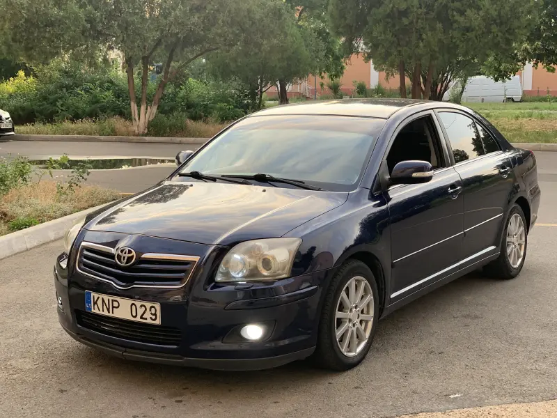 Toyota Avensis, 2008