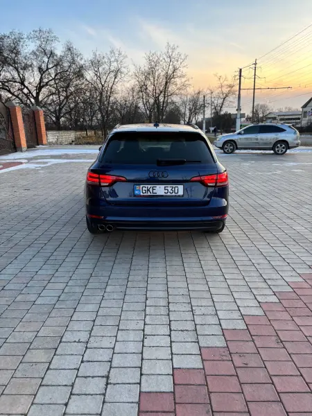 Audi A4, 2016