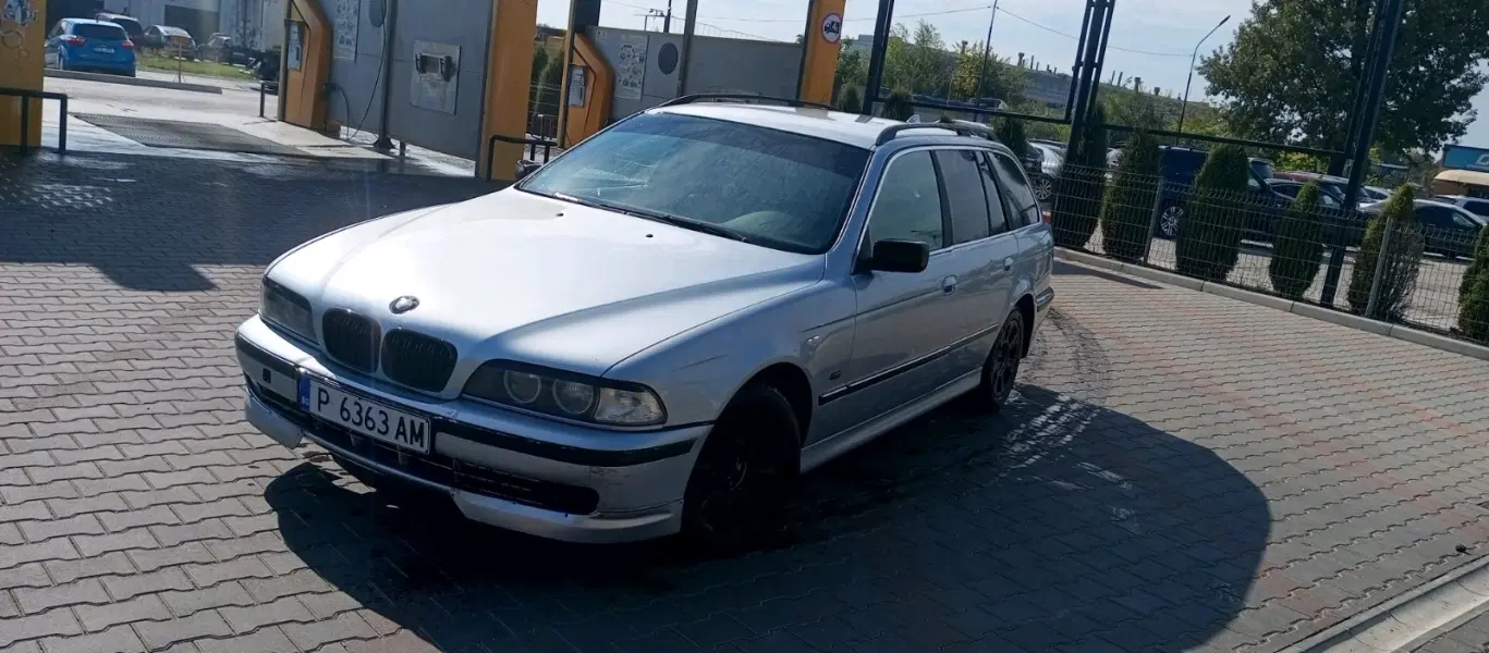 BMW 5 Series, 1999