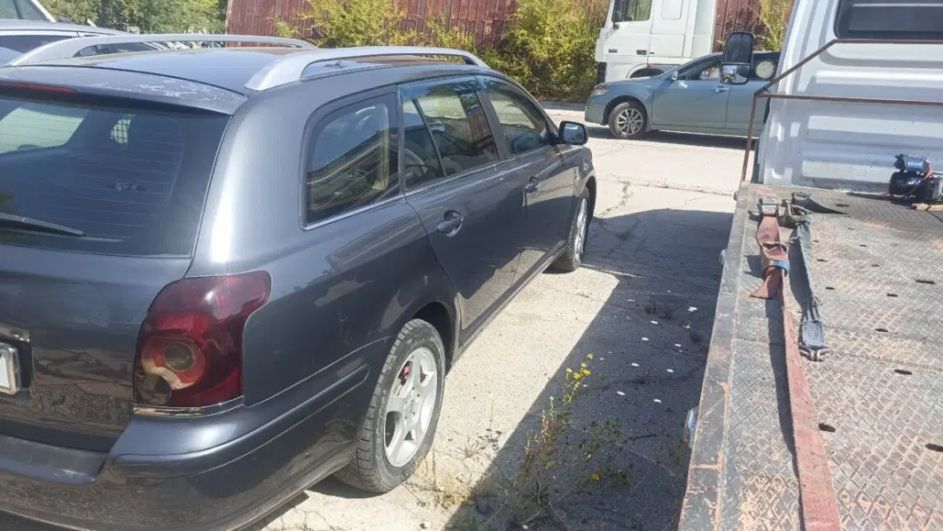 Toyota Avensis, 2006