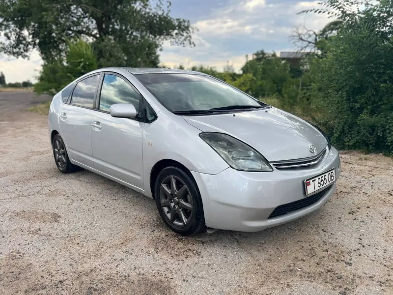Toyota Prius, 2005