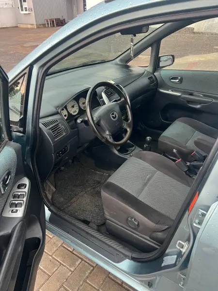 Mazda Premacy, 2002