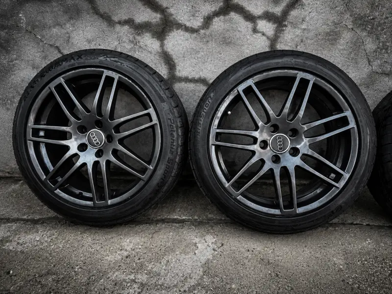 Диски с новой резиной 5/112 AUDI