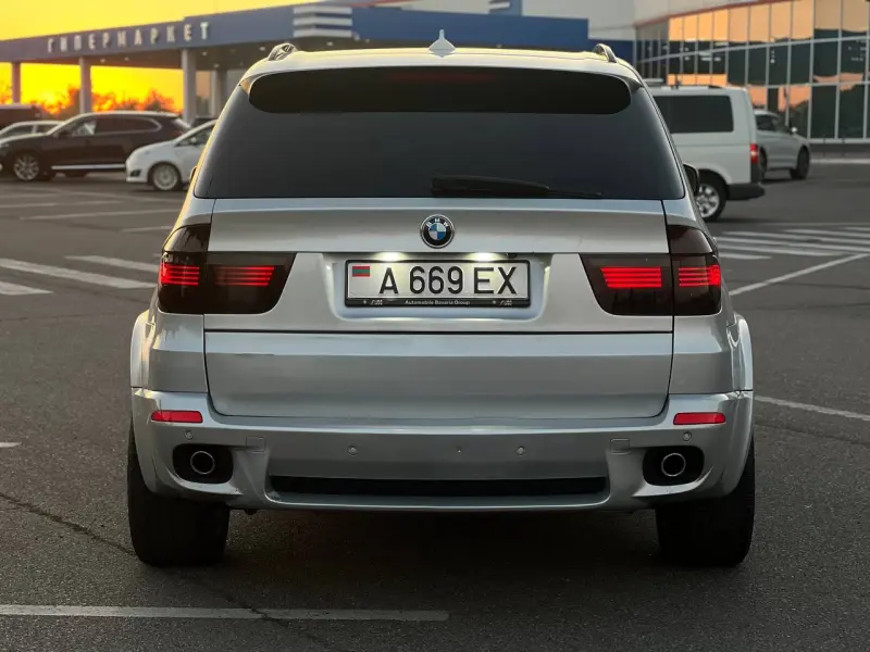 BMW 5 Series, 2009